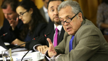 Diputado Ceroni suscribe acuerdo de la Nueva Mayoría para la segunda vuelta presidencial
